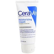 Увлажняющий крем для нормальной и сухой кожи CeraVe, 394 руб.