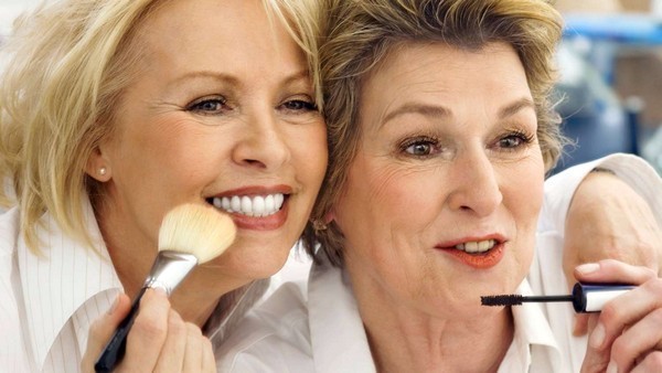 20 лучших советов по макияжу для женщин старше 50 лет